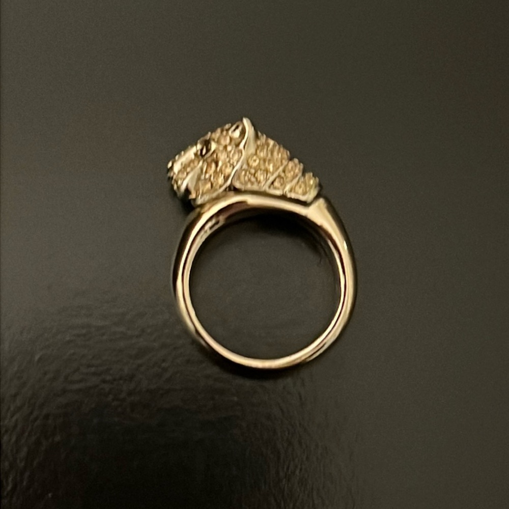 Jaguar Ring